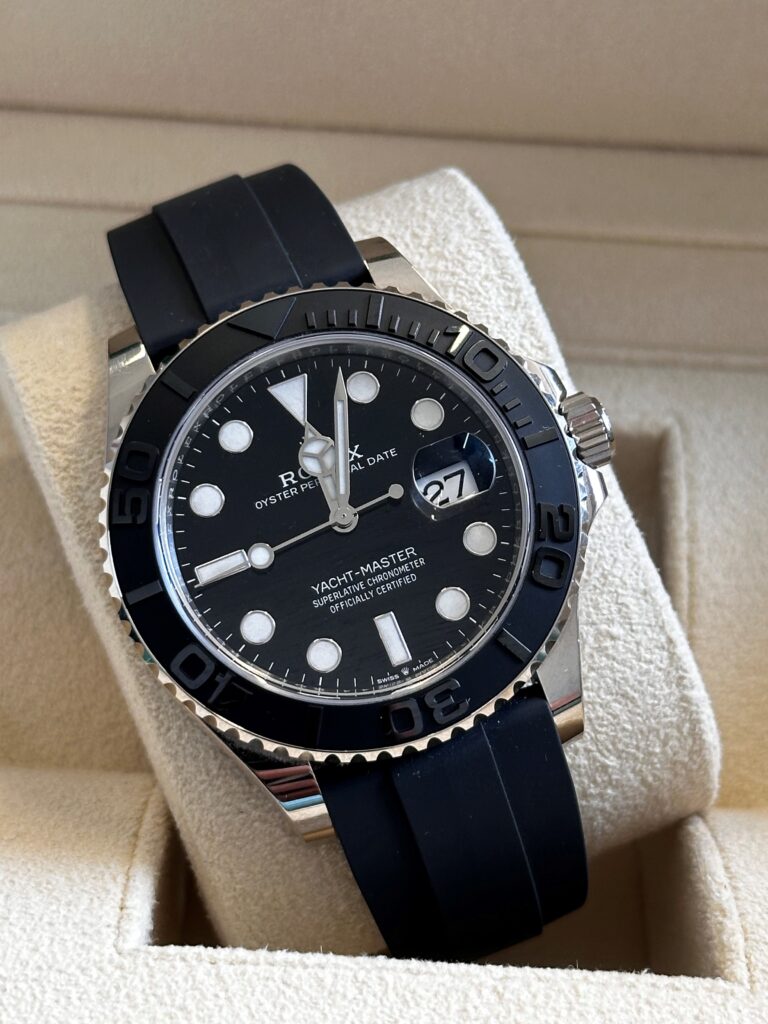 Rolex Yachtmaster 42 Luxury watch rubber strap