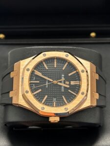 AP Royal OAK dial