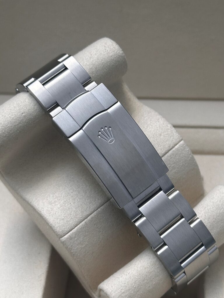 Clasp of Rolex beige dial