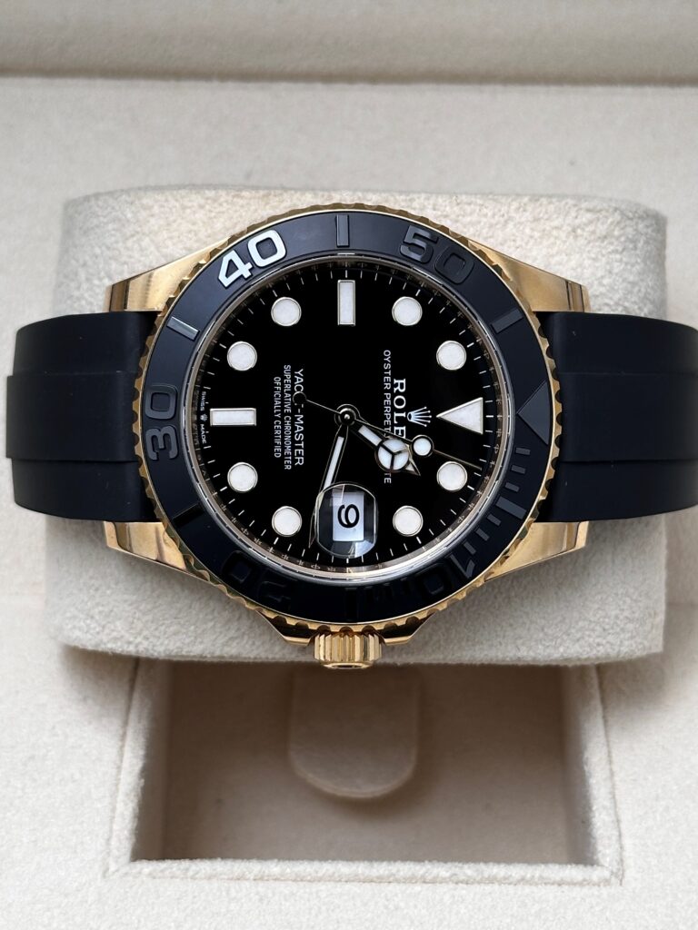 Rolex Yacht-Master oysterflex side view in box