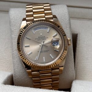 Rolex Day Date 40 champagne dial yellow gold front view