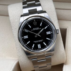 Rolex Oyster Perpetual Oystersteel black dial