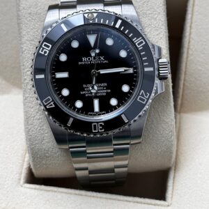 Rolex Submariner no date in box