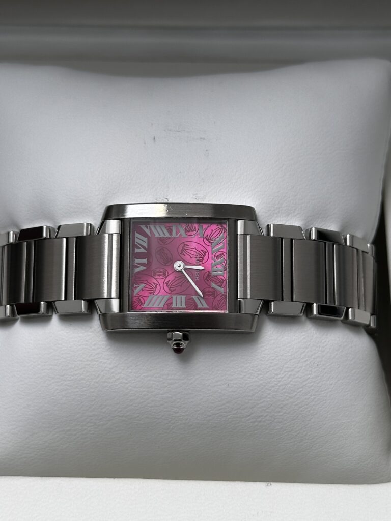 Cartier Tank Francaise Bracelet Detail