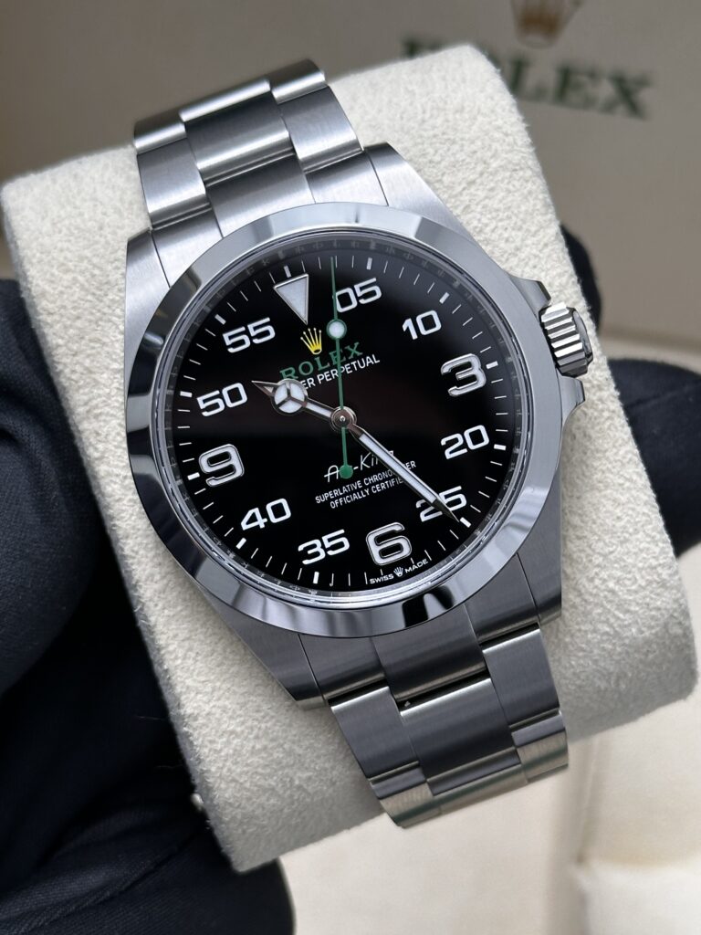 Rolex Air-King green Rolex logo detail