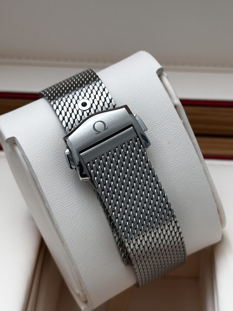 Omega Seamaster grey dial luxury dive watch bracelet