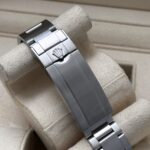 Rolex Glidelock clasp detail