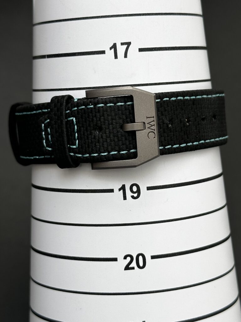 IWC Pilot's Watch STRAP SIZE