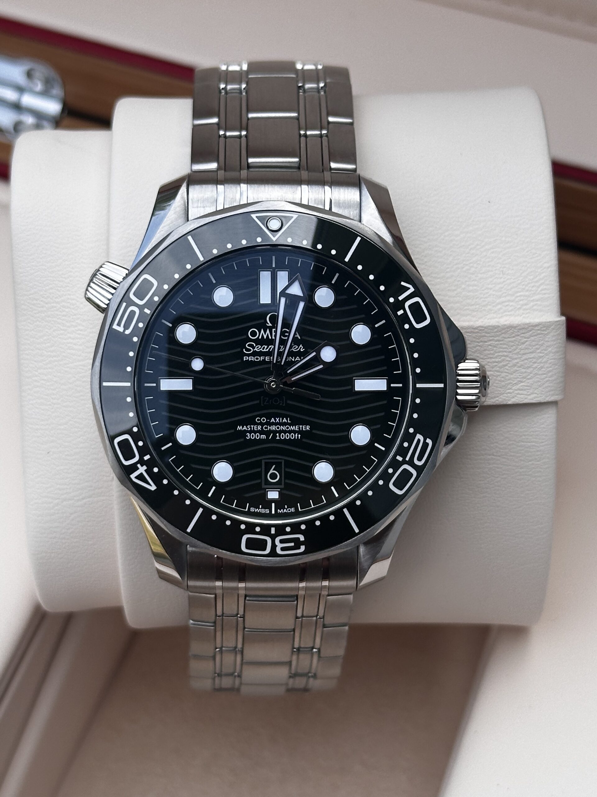Omega Seamaster Diver 300M 210.30.42.20.10.001