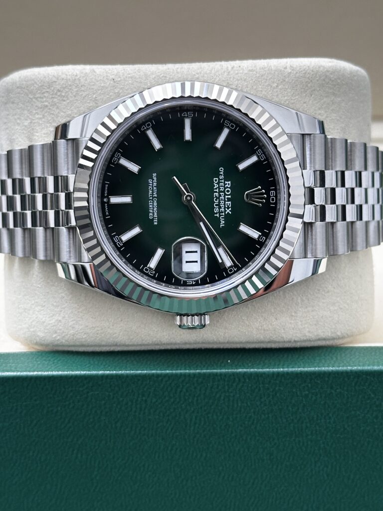 Rolex Datejust 41 fluted white gold bezel