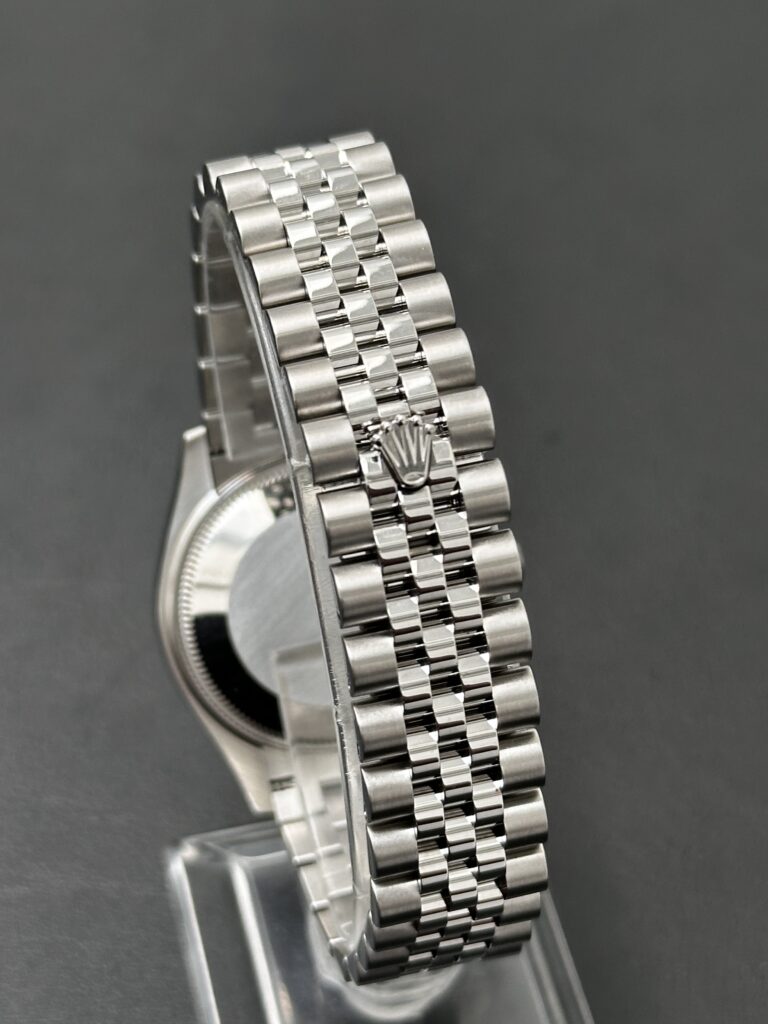 Rolex Datejust 31 clasp and bracelet