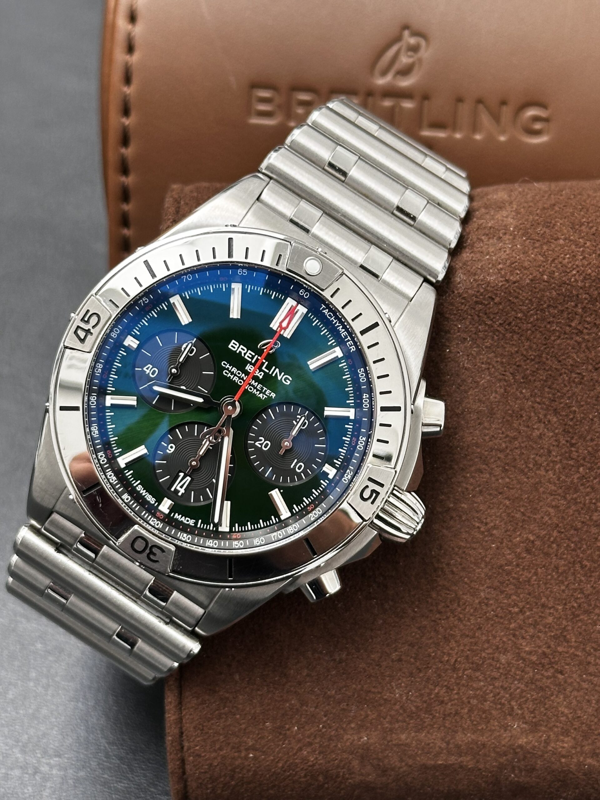 Breitling Chronomat B01 42